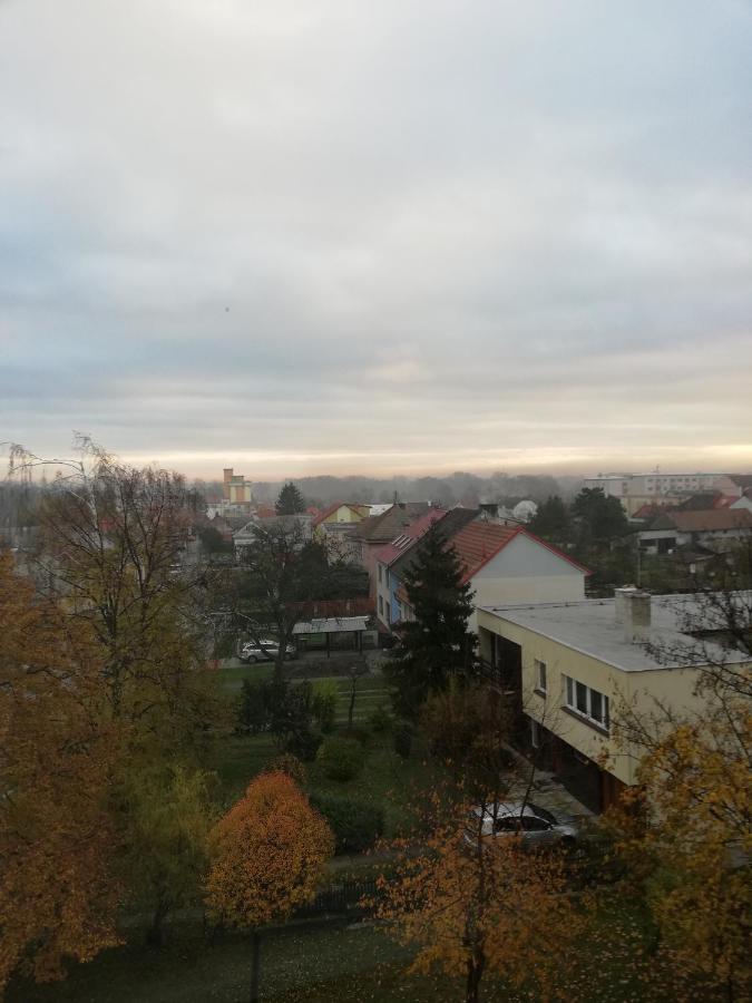 Plne Vybaveny Apartman Polni 1299 Apartment Kojetin Luaran gambar